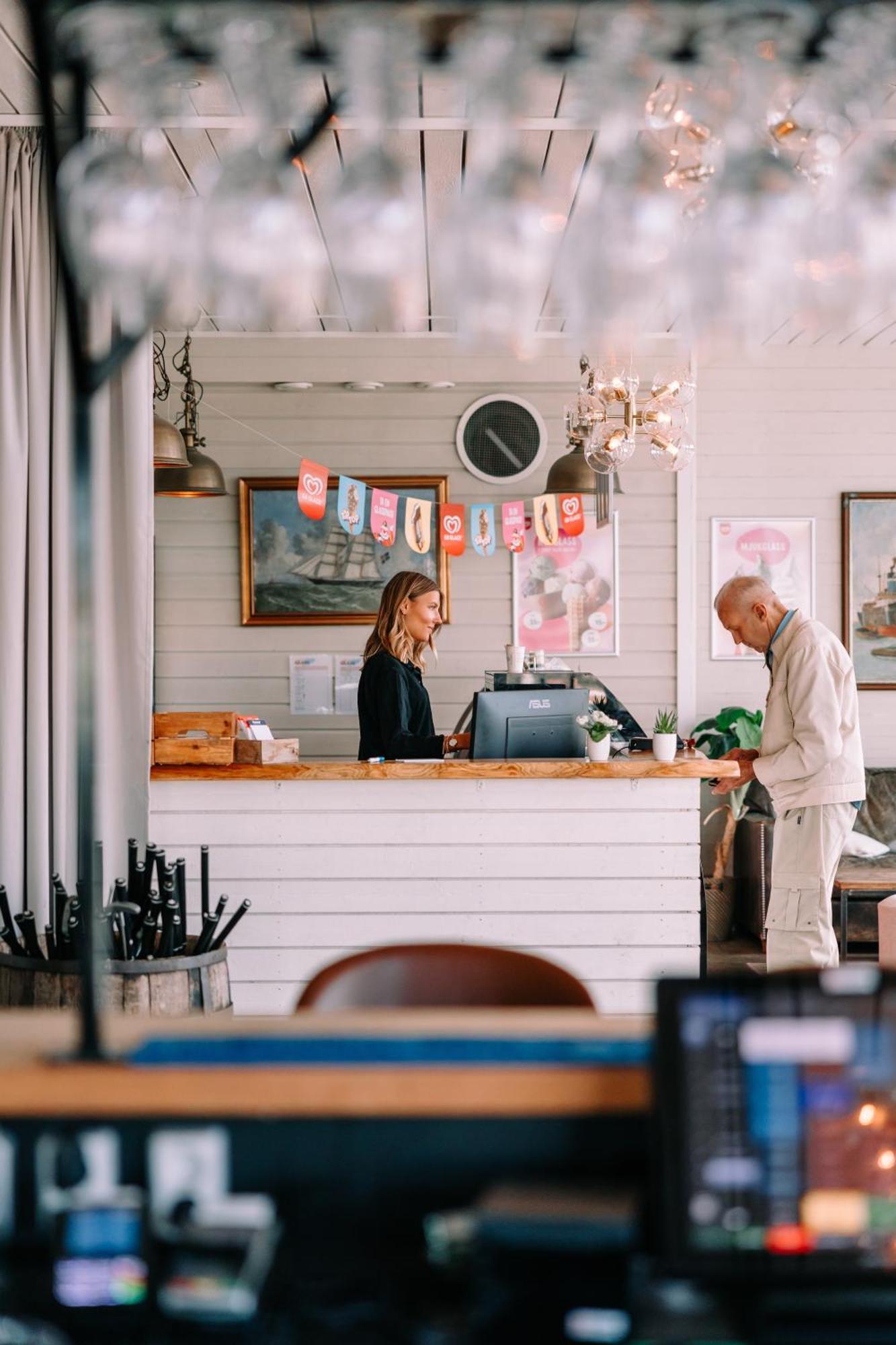 Badholmen Restaurang & Hotell Oskarshamn Zewnętrze zdjęcie